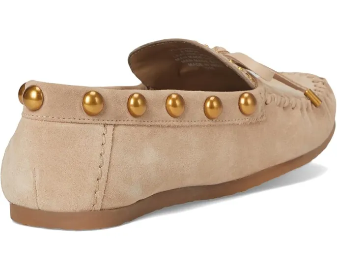 Лоферы Vince Camuto Sennett Studded Mocassin с заклепками