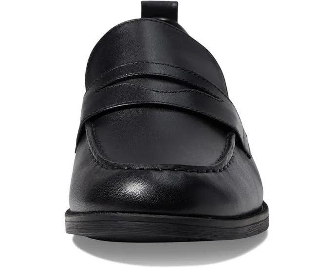 Лоферы Cole Haan Stassi Penny с круглым носком и резиновой подошвой