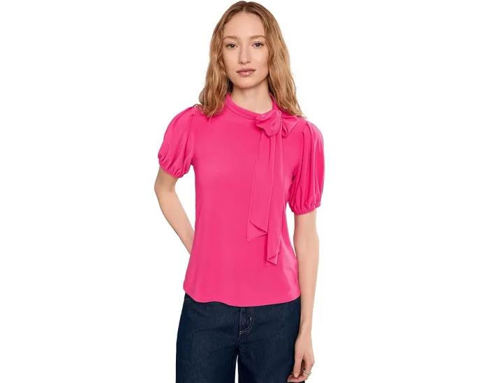 Блузка Short Sleeve Tie Neck Bow Knit от CeCe с бантом на шее