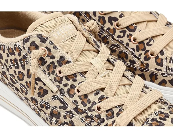 Кроссовки Skechers Arch Fit Arcade с цветочным принтом и поддержкой свода стопы