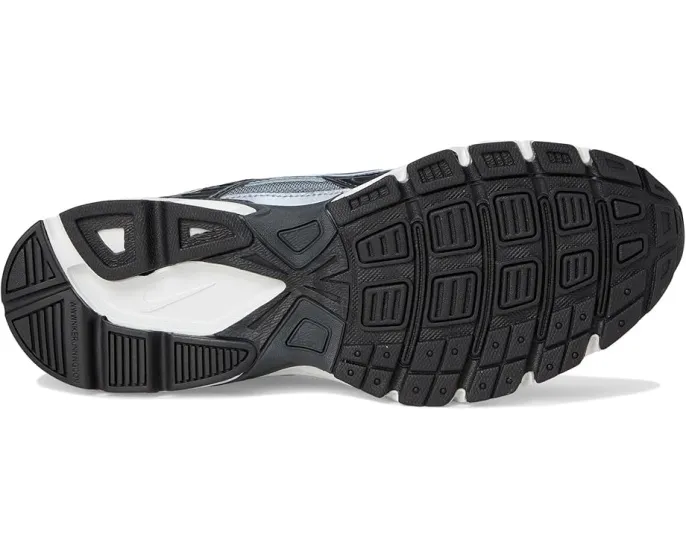 Кроссовки Nike Initiator с дышащим верхом и мягкой пеной