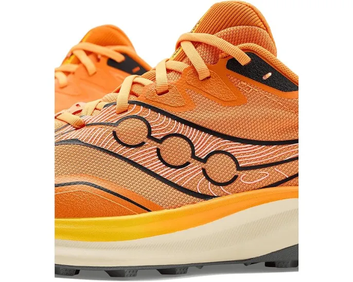 Трейловые кроссовки Saucony Peregrine 16 с подошвой Vibram MegaGrip и усиленной амортизацией PWRRUN