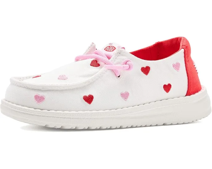 Hey Dude Kids Детские туфли Wendy Embroidered Hearts с вышитыми сердцами на хлопковом верхе