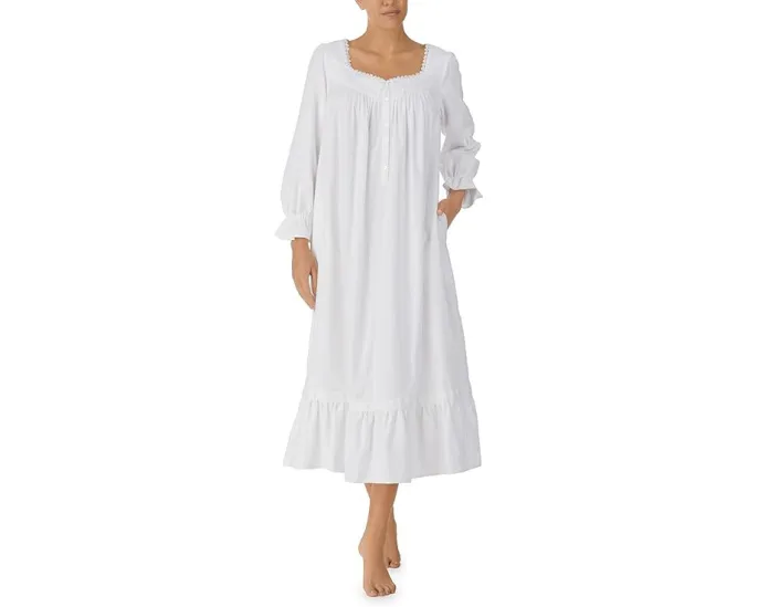 Халат Eileen West с длинным рукавом из фланели и вышивкой