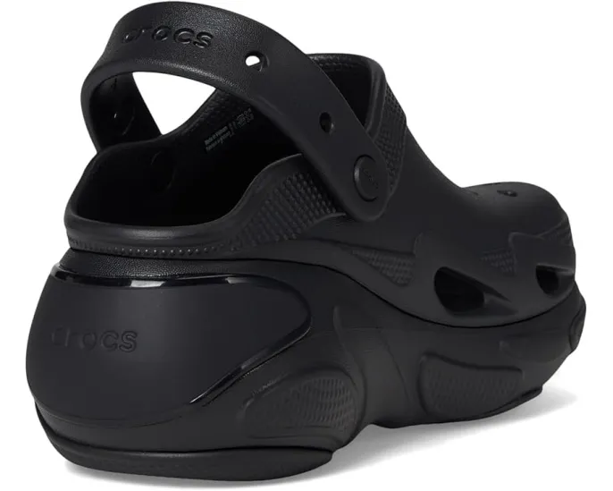 Crocs Bubble Crush Clogs с пузырьковым дизайном подошвы и вентиляционными отверстиями