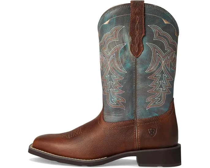 Сапоги Ariat Delilah с яркой вышивкой и квадратным носком