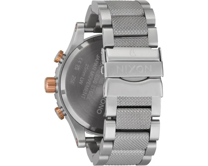 Nixon 51-30 Chrono с хронографом и водонепроницаемостью 300 метров