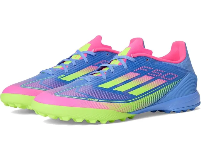 Бутсы Adidas F50 League Turf для игры на искусственном газоне с текстурированной зоной удара