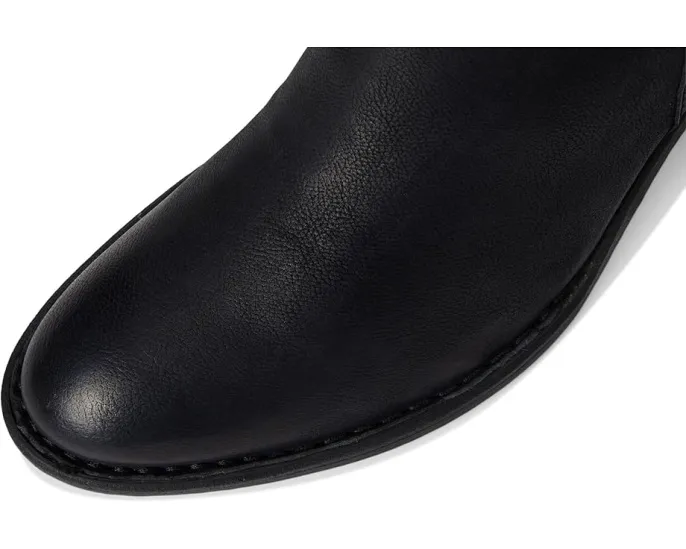 Ботильоны Born Dakota из итальянской кожи на легкой подошве