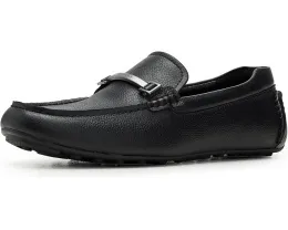 Лоферы Otilis от Calvin Klein с квадратным носком и металлическим акцентом