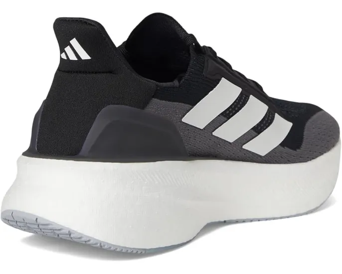 Беговые кроссовки Adidas Ultraboost 5X с технологией BOOST