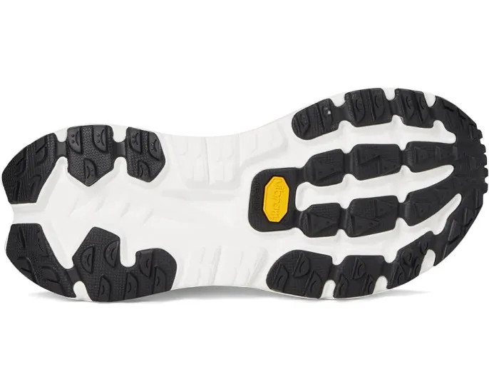 Трейловые кроссовки Hoka Mafate X с карбоновой пластиной и подошвой Vibram Megagrip