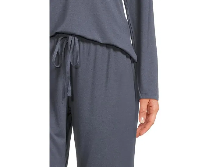 Пижамный комплект Natori Feathers Essentials с длинными рукавами