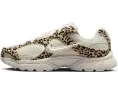 Кроссовки Nike V5 RNR Suede из замши и сетки
