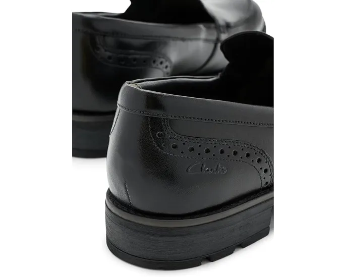 Clarks Emmet Step туфли на каждый день из черной гладкой кожи