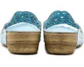 Женские босоножки Bloomella на танкетке с лазерной резьбой от Spring Step