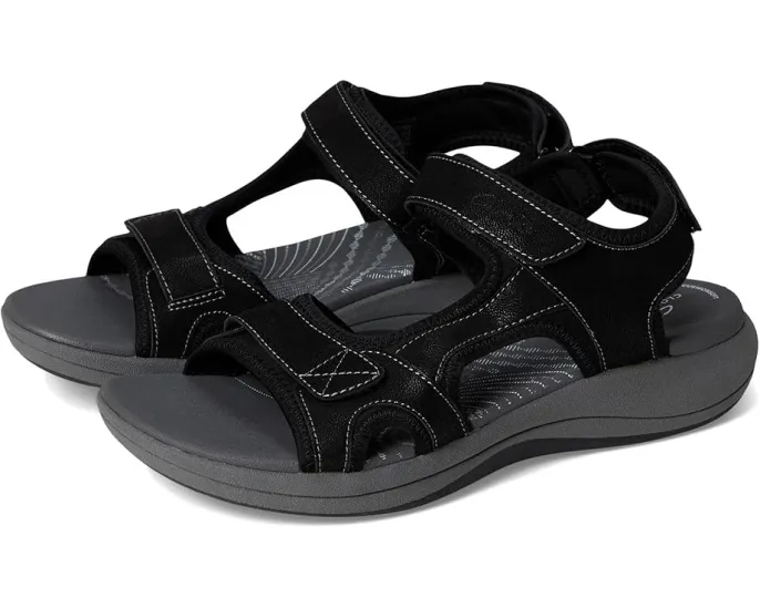 Сандалии Mira Bay на платформе с застежкой на липучке от Clarks