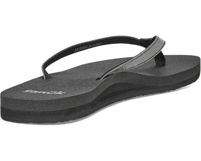 Сандалии Sanuk Yoga Joy II Bling с блестящими ремнями и экологичной стелькой из пены с эффектом памяти