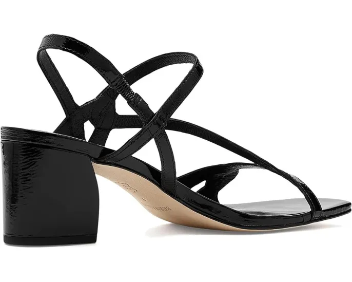 Сандалии Bernardo Gyoda с асимметричным верхом на изогнутом каблуке