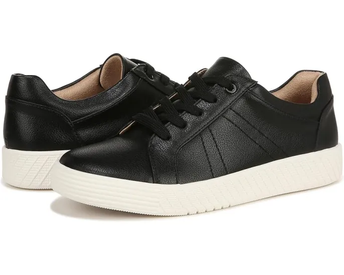 Кроссовки Naturalizer SOUL Neela с металлизированным верхом