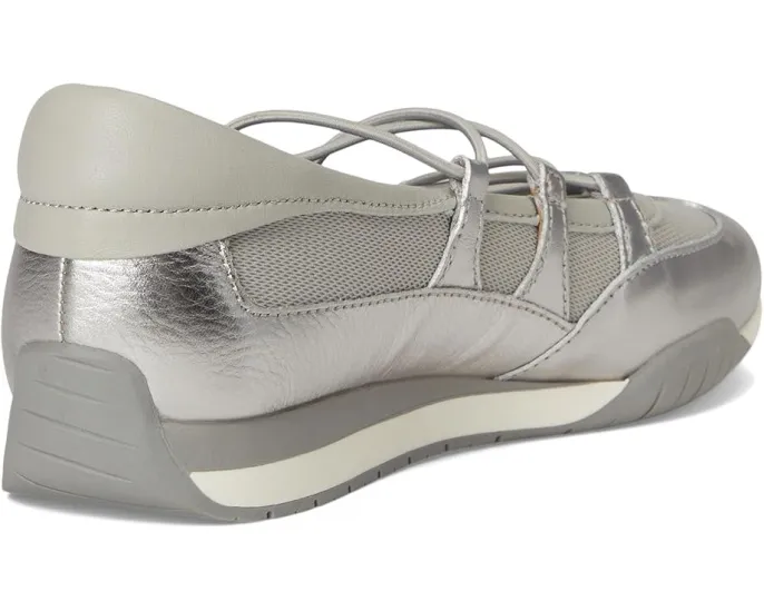 Кроссовки Naturalizer Tallulah с технологией Future Foam