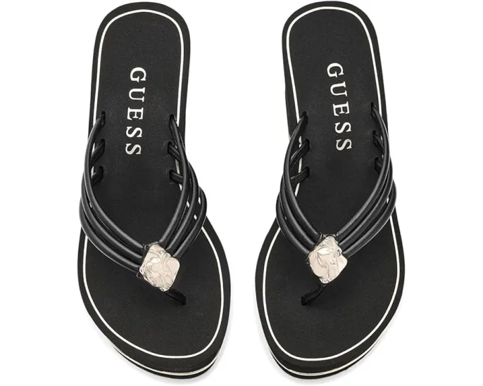 Босоножки GUESS Sabrie на платформе и танкетке