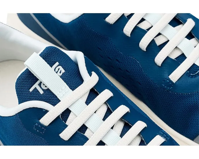 Кроссовки Hydratrek Fairwind от Teva с переработанными материалами и быстросохнущим верхом