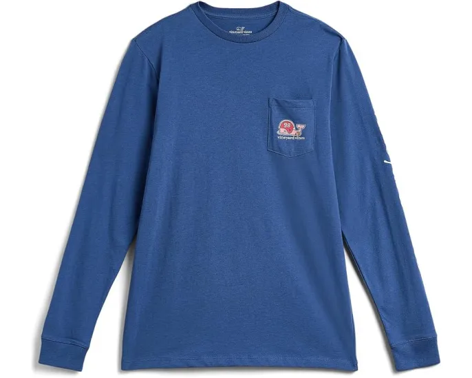 Футболка Vineyard Vines с китом и футбольным сюжетом для мальчиков
