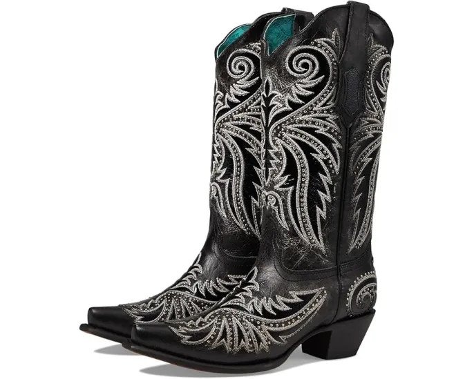 Сапоги Corral Z5209 до середины икры с вышивкой и заклепками