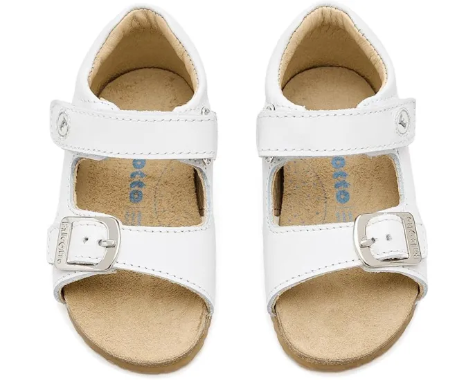 Сандалии Naturino Bea с открытым носком и двойными ремешками