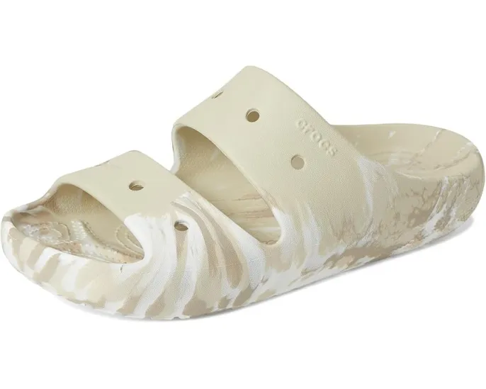 Классические сланцы Crocs с мраморным рисунком и двойными ремешками