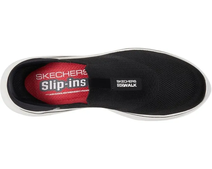 Кроссовки SKECHERS Performance Go Walk 7 с технологией Heel Pillow и очень широкой колодкой