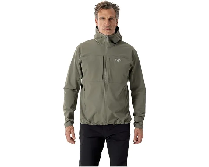 Кофта Gamma Hoody от Arc'teryx с регулируемым капюшоном