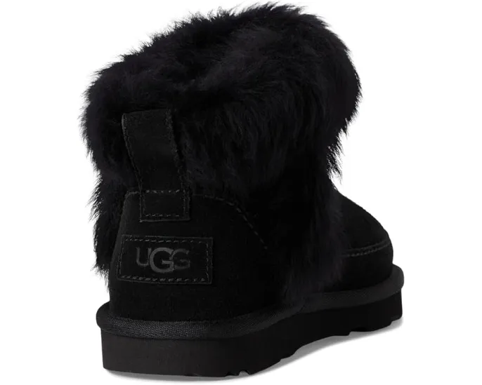 Детские сапоги UGG Kids Classic Ultra Mini Chalet из замши