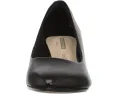 Лодочки Linvale Jerica с закрытым мысом и мягкой стелькой Clarks