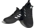 Волейбольные кроссовки adidas Crazyflight Mid с технологией Boost