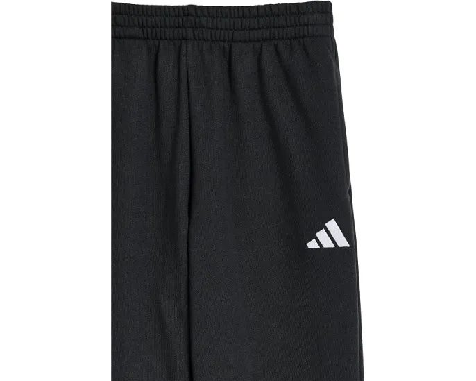 Свободные джоггеры Adidas с минималистичным логотипом