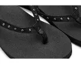 Sanuk Сандалии Yoga Joy II Stud с ремешком на заклепках и стелькой из коврика для йоги