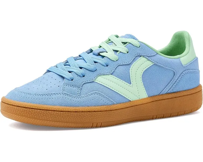 Кроссовки Victoria Smash из мягкой замши на резиновой подошве