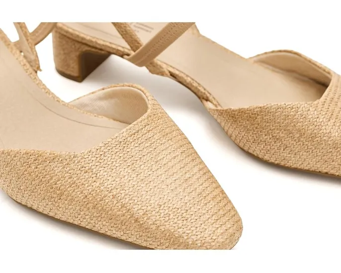 Туфли LifeStride Lainey Strappy с зауженным носком и устойчивым каблуком kitten heel
