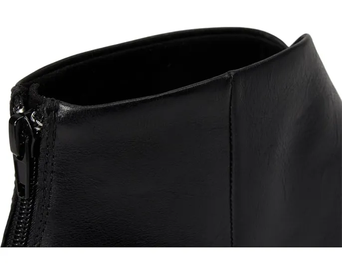 Ботильоны Born Kalie из итальянской кожи с перекрестным дизайном и квадратным каблуком