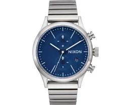 Хронограф Nixon Station Chrono с японским механизмом Miyota и водонепроницаемостью 10 ATM