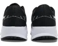 Кроссовки Nike Defy на пенной подошве с гибкими канавками