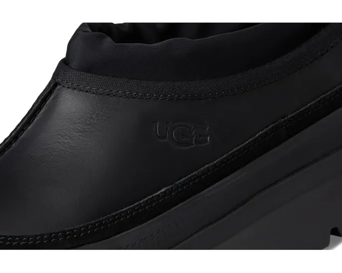 Тапочки UGG Tasman Weather Hybrid с водонепроницаемым верхом и подкладкой из переработанной шерсти