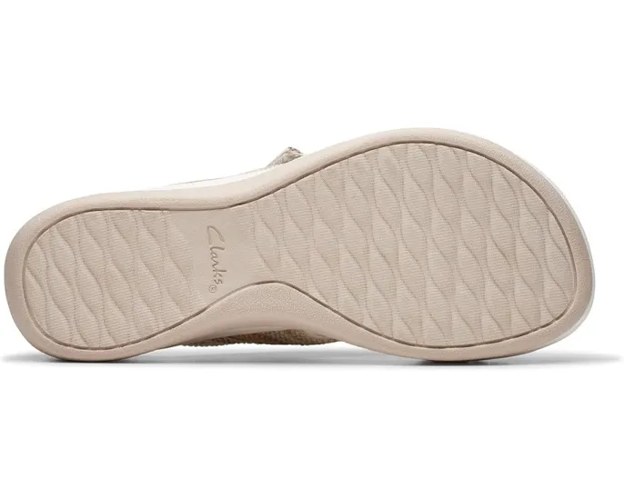 Сандалии Clarks Arla Wave на платформе с пеной Cushion Soft