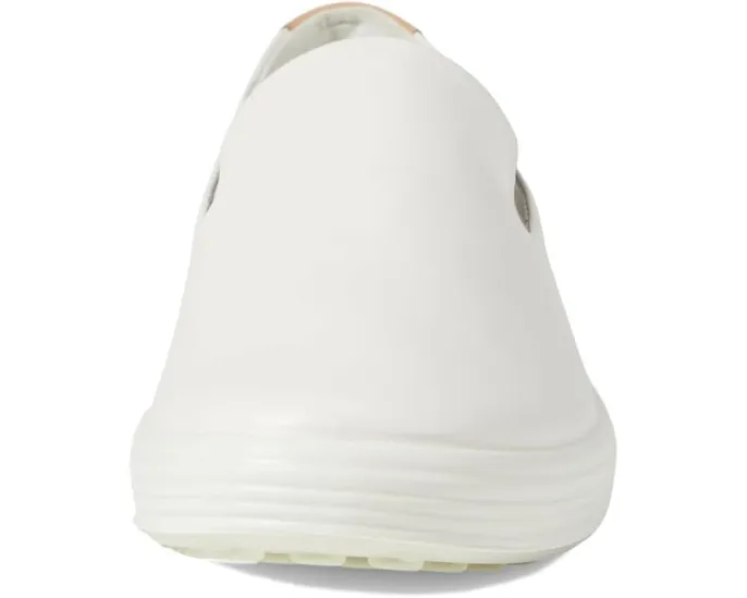 Soft 7 Slip-On Sneaker