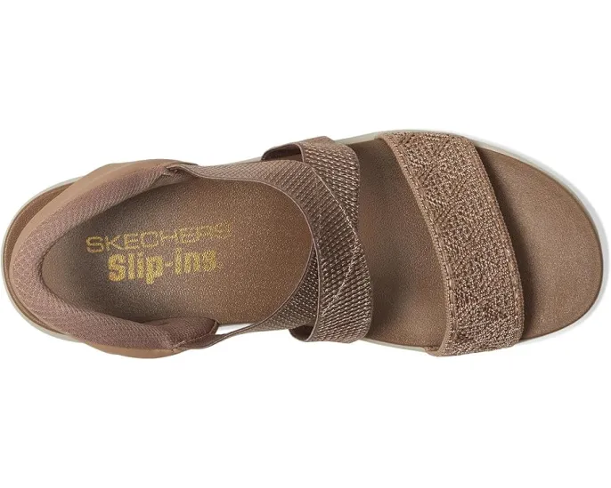 Сандалии Skechers Arya Very Demure Hands Free Slip Ins с технологией легкого надевания