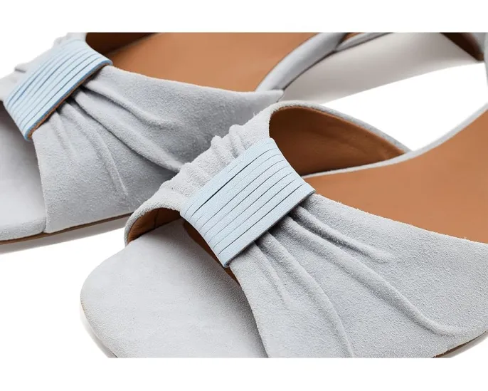 Сандалии Sorae на низком каблуке с узлом от Gentle Souls by Kenneth Cole