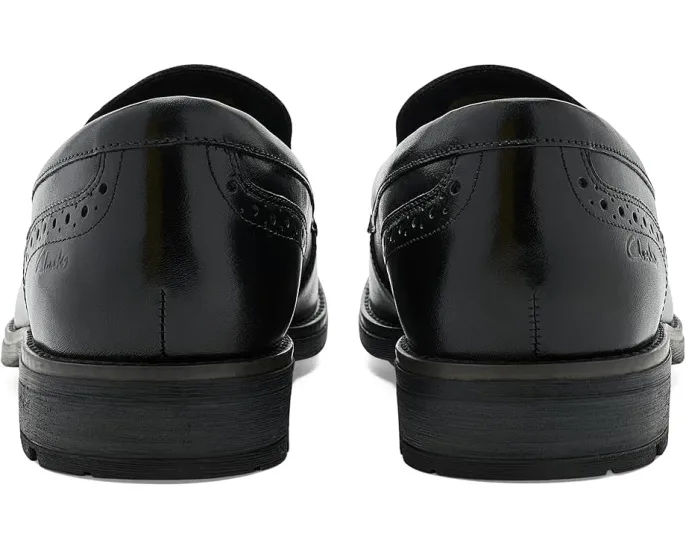Clarks Emmet Step туфли на каждый день из черной гладкой кожи