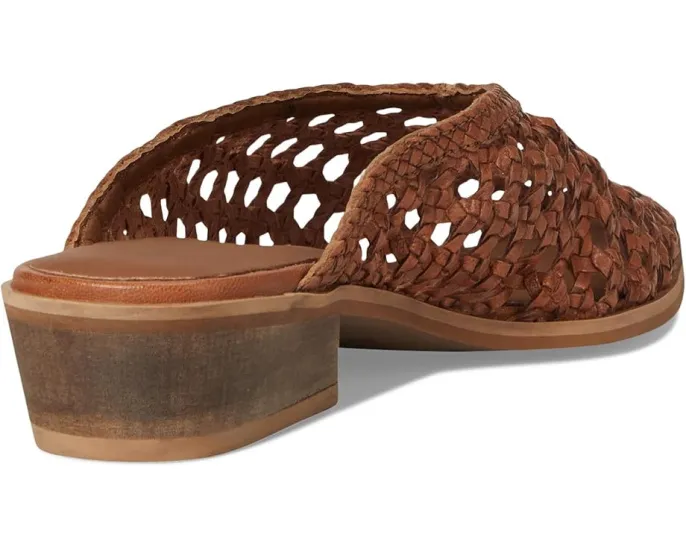 Мюли Moonshine с миндалевидным носком и кубинским каблуком от Seychelles